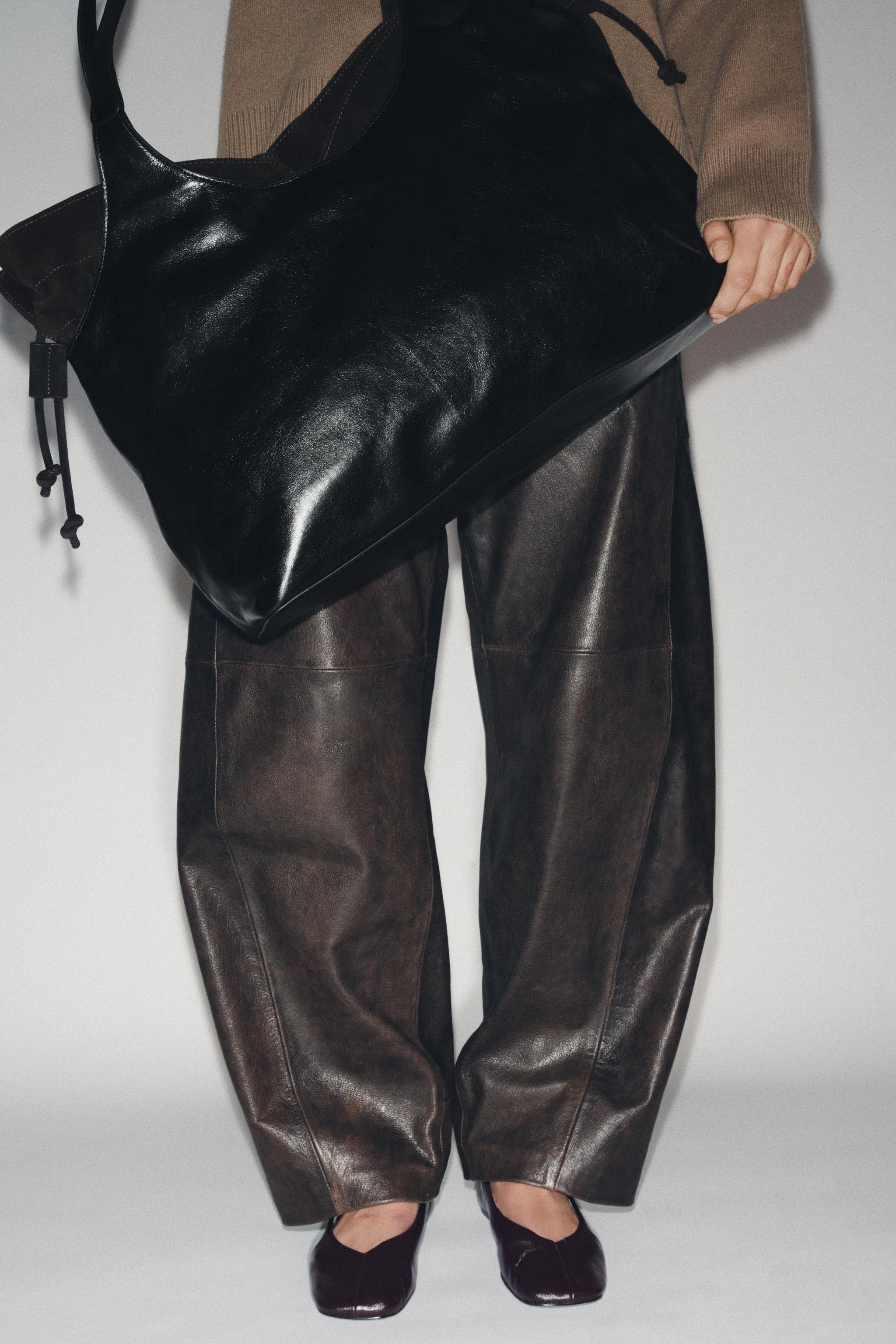 LIMITED EDITION LEATHER BALLET FLATS